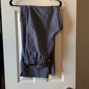 Wonder wink scrub pants